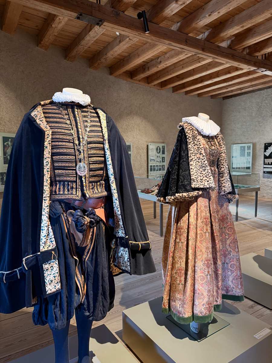 Rundāle Palace formal gardens dusted with winter snow